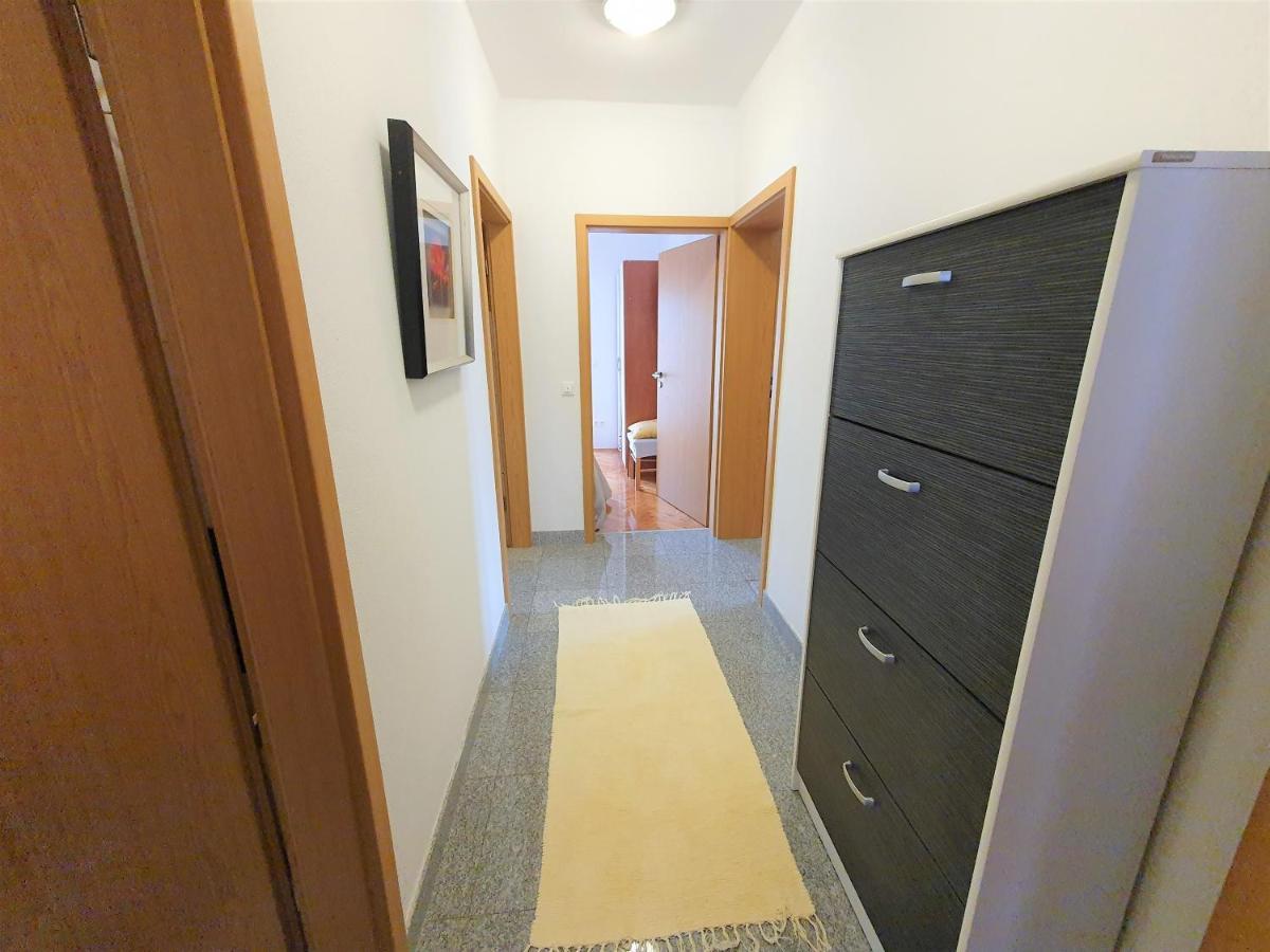 Villa Mira Трогир Экстерьер фото